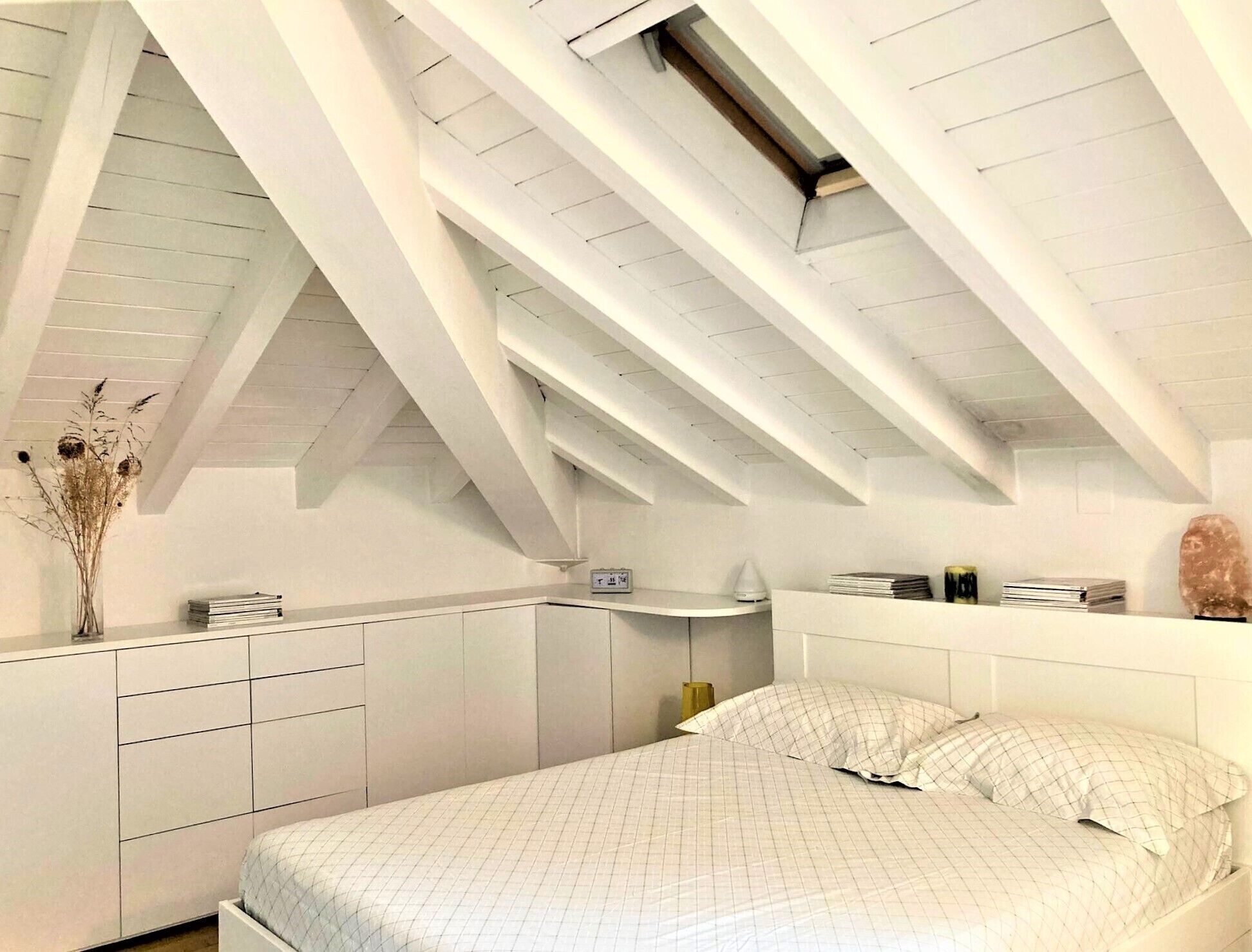 1 bedroom, iron/ironing board, free WiFi