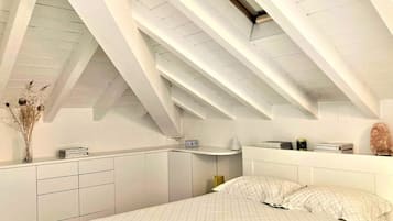 1 habitación, tabla de planchar con plancha y wifi gratis