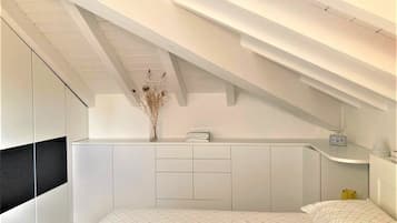 Apartamento básico | 1 quarto, ferros/tábuas de passar roupa, Wi-Fi de cortesia