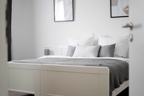 Deluxe Apartment, 1 Bedroom | Desk, laptop workspace, free WiFi - Schöne Apartments in Lengerich (Lengerich)