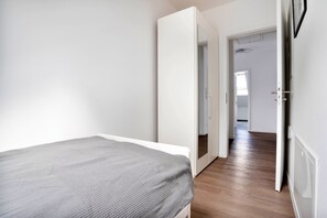 Apartament familiar, 2 dormitoris | 1 dormitori, escriptori i espai de treball apte per a portàtils