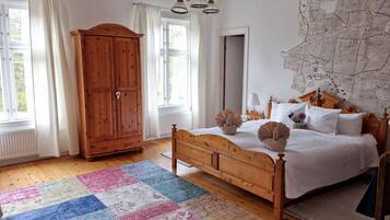 Familien-Suite, 1 Schlafzimmer, Gartenblick | Kostenloses WLAN, Bettwäsche
