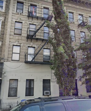 Exterior - Home away from home!!! (Brooklyn)