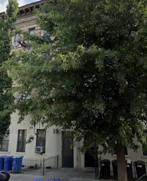 Exterior - Home away from home!!! (Brooklyn)