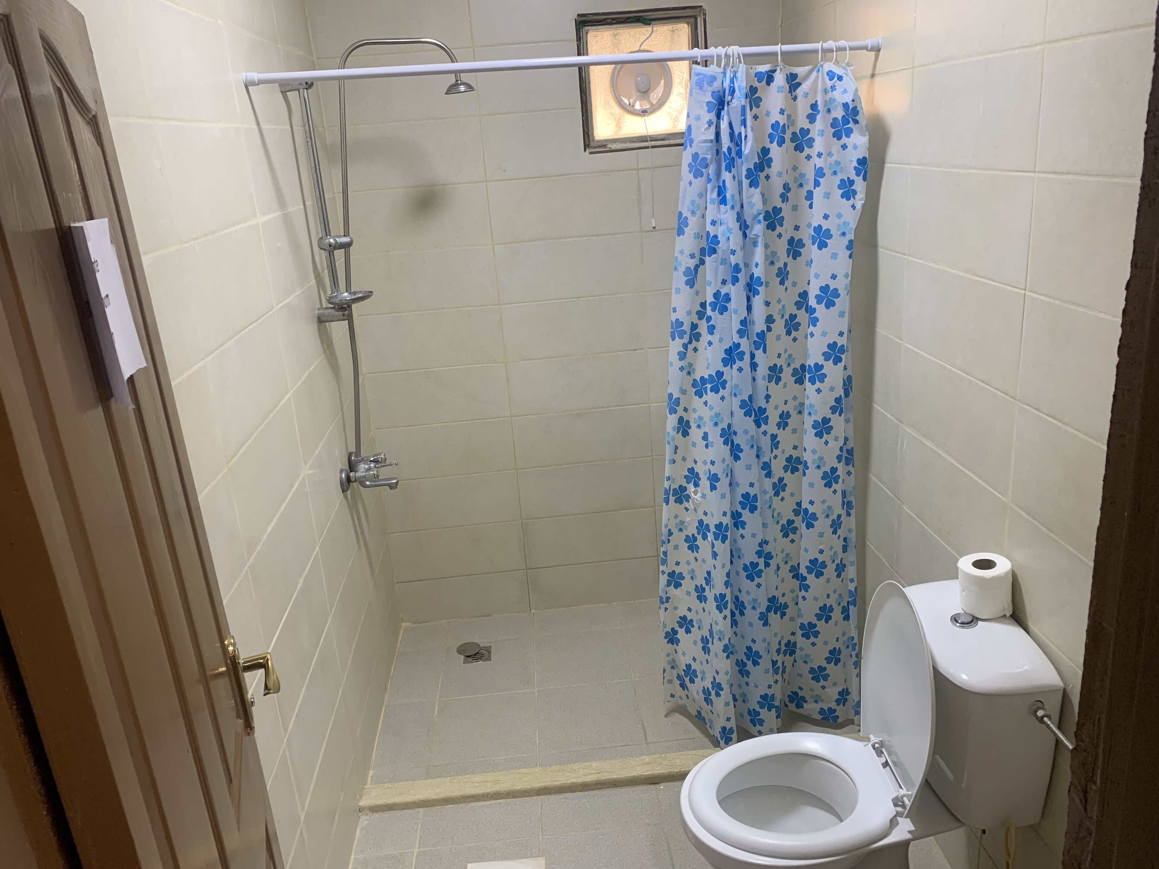 Deluxe Twin Room | Bathroom