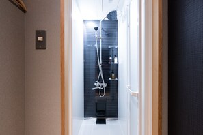 Single Room, Men only, Non Smoking | Bathroom - NINJA&GEISHA (Osaka)