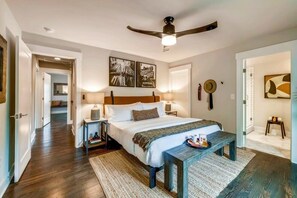 4 bedrooms, desk, iron/ironing board, travel crib