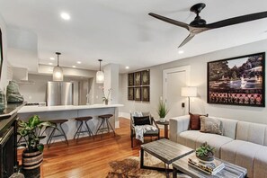 Nicht klassifiziertes Bild, 2 von 22, Schaltfläche