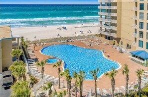 Innenpool, beheizter Pool