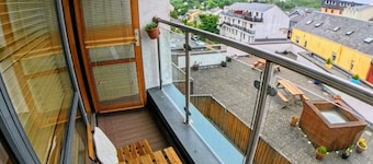 12 Courthouse Square perfect for couples