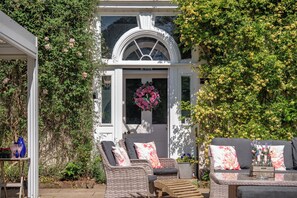 Villa | Detalj exteriör