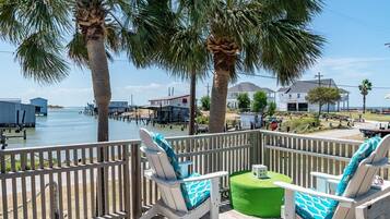House, 3 Bedrooms | Property grounds