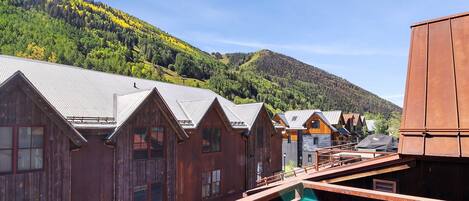 Pientalo, 3 makuuhuonetta | Ulkoalueet