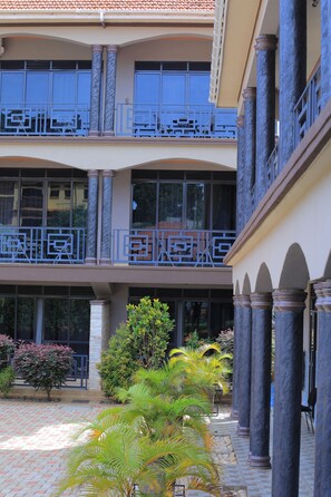 Land view from property - Soser View Hotel Apartments (Entebbe)