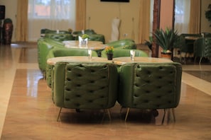 Restaurant - Soser View Hotel Apartments (Entebbe)