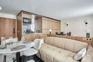 Smart TV - Magnificent new studio Louvre - Palais Royal
 (Paris)