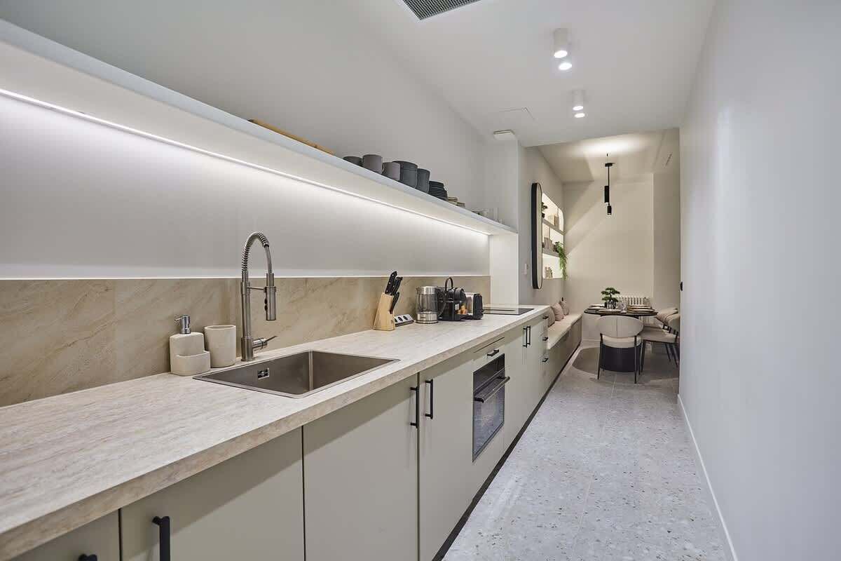 冰箱、微波炉、炉灶、茶具/咖啡用具