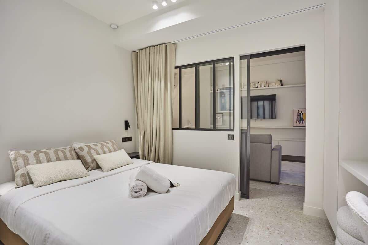 2 多间卧室、熨斗/熨衣板、免费 WiFi、床单