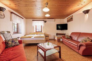 Family Apartment, Multiple Bedrooms, Mountainside (Vineyard Suite Kolpa Zupančič A) | Living area | 21-inch flat-screen TV with digital channels - Vineyard Suite Kolpa Zupancic B (Crnomelj)