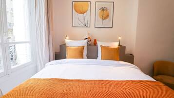 3 chambres, fer et planche à repasser, lit parapluie, Wi-Fi