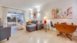 TV - Urban Exclusivity At Puerto Banús (Marbella)