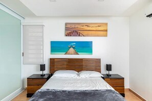 4 quartos, escrivaninha, Wi-Fi de cortesia, roupa de cama