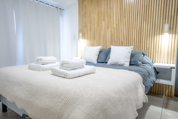 1 bedroom, WiFi, bed sheets