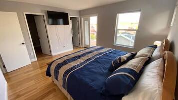 2 sovrum, skrivbord och wi-fi