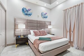 1 chambre, fer et planche à repasser, Wi-Fi, draps fournis