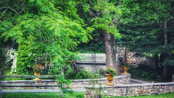 Jardines del alojamiento