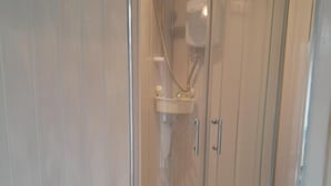 Apartment | Bathroom - G1 Immaculate Holiday Retreat (Mablethorpe)