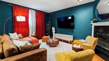 TV, fireplace, offices