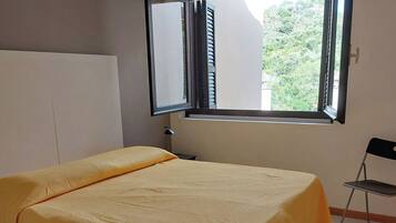 3 soveværelser, skrivebord, strygejern/strygebræt, gratis Wi-Fi