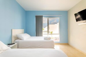 3 bedrooms, iron/ironing board, WiFi, bed sheets - Mayan House with Private Pool, Jacuzzi, and Barbecue Grill (Playa del Carmen)