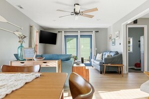 Smart-TV, Videospiele, Bücher