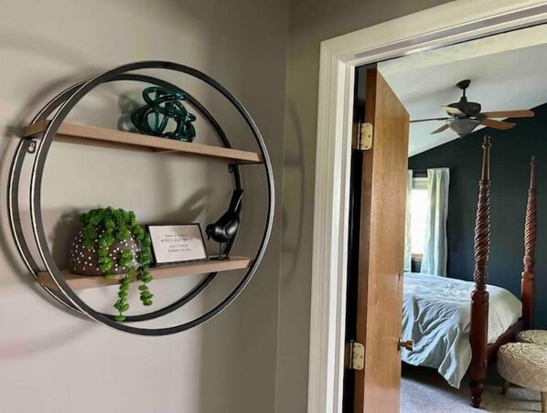 3 bedrooms, iron/ironing board, travel crib, WiFi