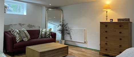1 chambre, fer et planche Ă repasser, Wi-Fi, literie fournie