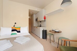 Apartment (0 Bedroom) - Bijou Studio in Historic Primrose Hill Terrace (London)