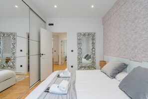 2 habitaciones, tabla de planchar con plancha y wifi gratis