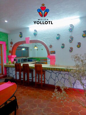Shared fridge, microwave - Mesón Yollotl (Puebla)