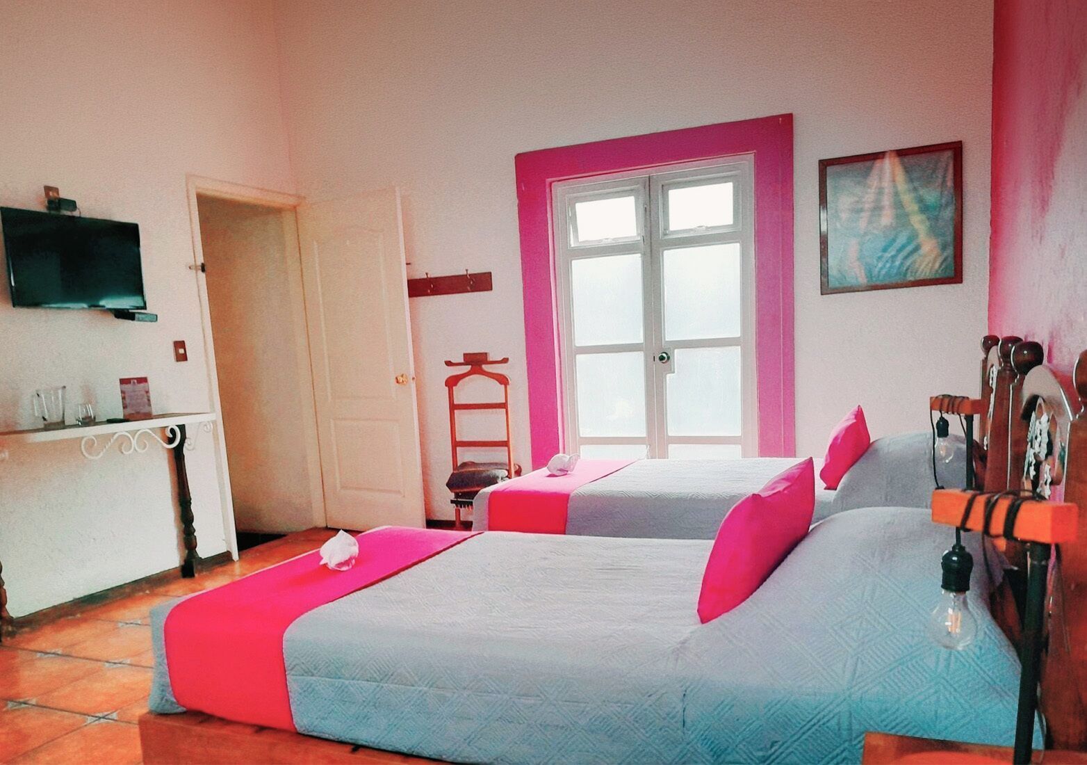 Junior-Doppel- oder -Zweibettzimmer | Daunenbettdecken, Bügeleisen/Bügelbrett, kostenloses WLAN, Bettwäsche