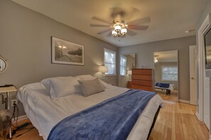 3 chambres, fer et planche à repasser, Wi-Fi gratuit