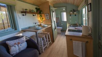 Fridge, microwave, stovetop, electric kettle