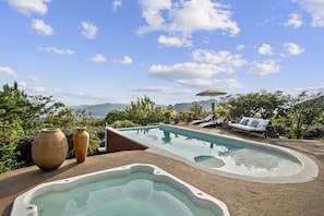 Outdoor pool - Mountain Paradise Retreat: Casanevo-Tepoztlan (Tepoztlán)