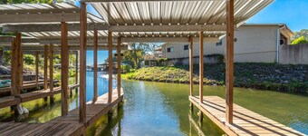 Lakeside Cove - Lakefront Home