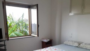Unclassified image, 5 of 12, button - B&B Rosa di Calabria (Bovalino)