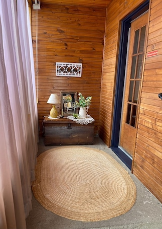 Interior. Vintage Charmer on Main Street