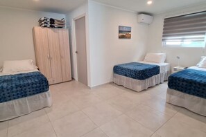 2 bedrooms - Exceptional 2 bed 2 bath home near best beaches (Noord)
