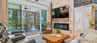 Golf Front, Putting Green, Tree Top Views