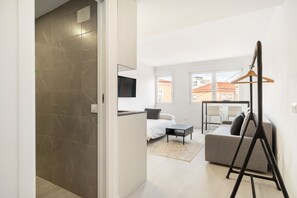 1 chambre, fer et planche à repasser, Wi-Fi gratuit, draps fournis